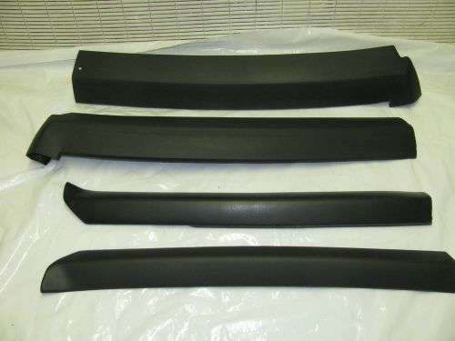 83 84 85 86 mustang conv. windshield moulding set nice condition