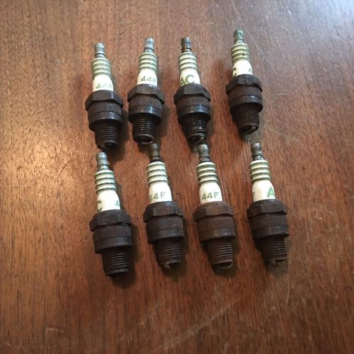 Lot of 8 ac 44f spark plugs green rings gm vehicles...etc..
