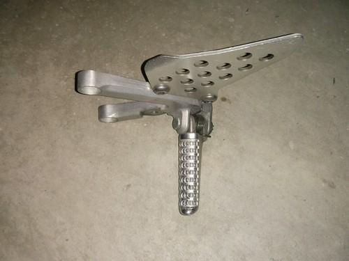 Rc51 left oem rearset extra footpegs step peg free shipping