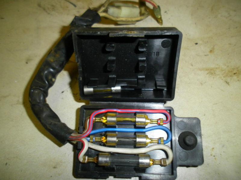 Kawasaki 1982 kz550 kz 550 fuse box fuses  electrical component