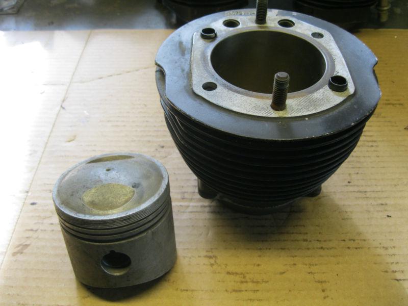 Bmw airhead r90s cylinder and piston