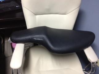 Harley davidson sportster   custom seat part  rdw 92/61 0067, fit 99-03 used!