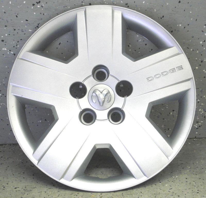 Factory oem dodge avenger 16" wheel cover / original genuine hubcap #8029