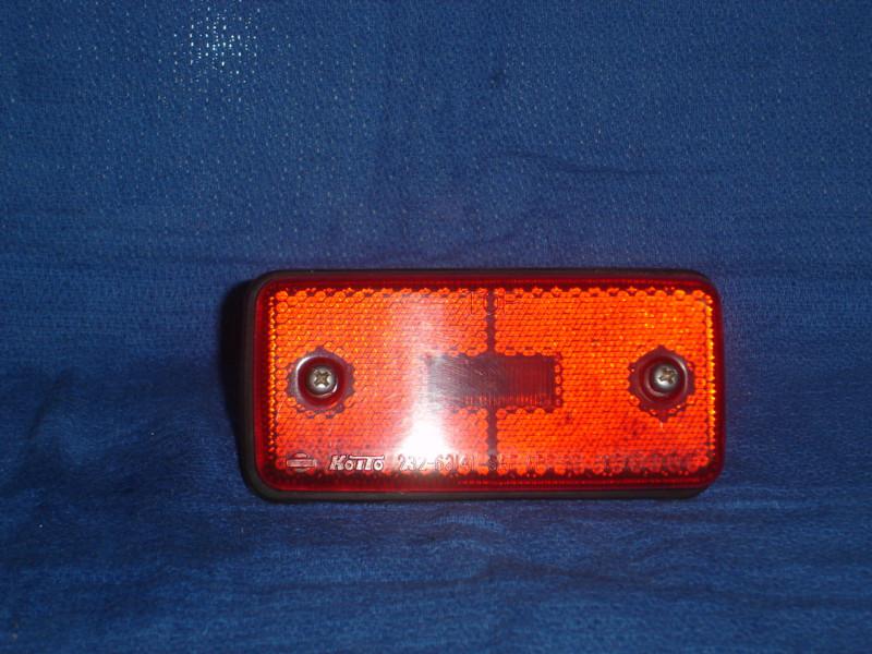 82 83 84 85 86 nissan sentra red rear marker light  (may fit others)