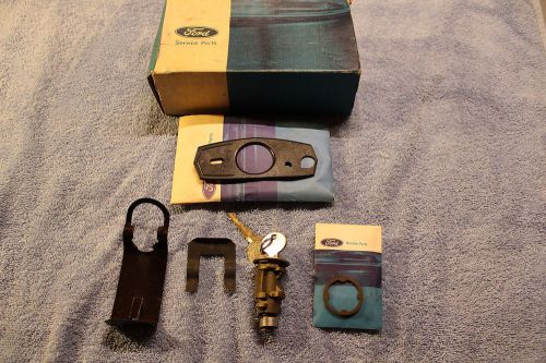 Nos 1977 79 lincoln  lincoln mark  trunk lock set  d7ly 6543505 a