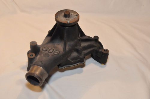 Gm water pump unused &#034;take of&#034; of new 350 crate engine - casting number 306
