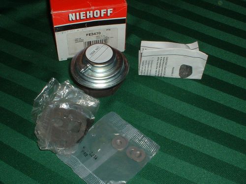 Niehoff egr valve, # fe3470, complete with instructions, washers, gasket    lots