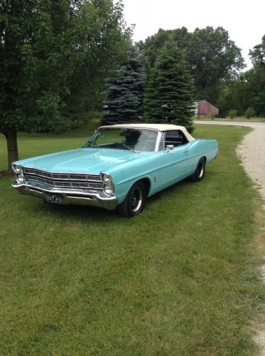 1967 ford galaxy 500 convt baby blue white top.