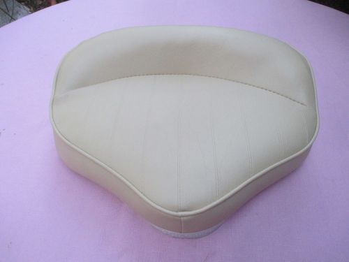 New wise upholstered bass fisherman&#039;s boat seat mint never installed (bl) bin