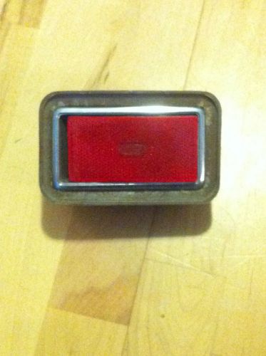 1970 mustang right-hand rear marker light with bracket