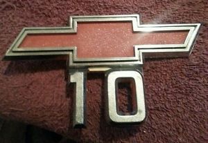 Chevy 10 badge emblem