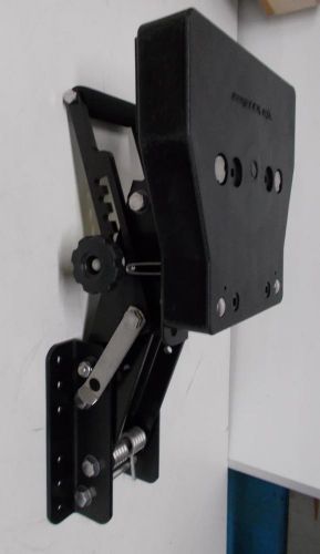 Auxiliary motor bracket for 4 stroke motors