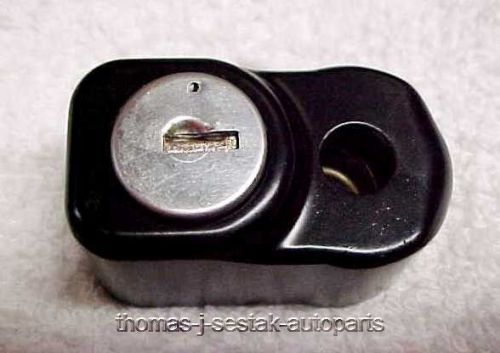 New spare tire lock with &#034;b&#034; gm keys chevy corvette 1971 1975 1979