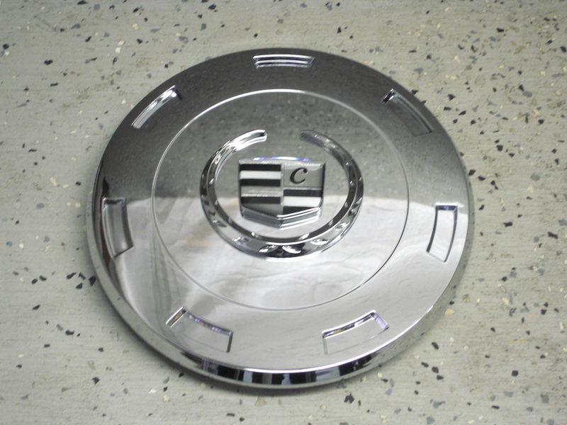 Cadillac escalade 22" wheel rim center caps hubcaps /  new replica 5309 set of 4