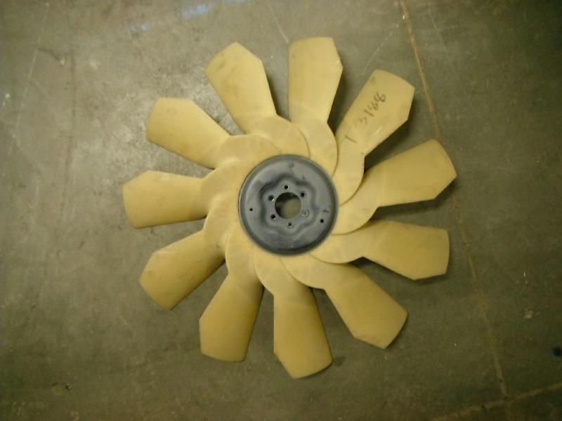 Engine fan blade for navistar / international  prostar horton hubs