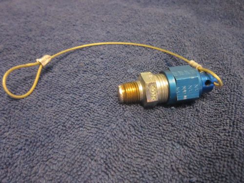 Nos -8 an nitrous bottle valve blow down adapter w/ dust cover, nice