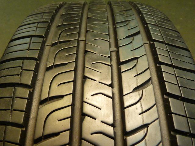 One goodyear assurance comfortred touring, 225/70/16 p225/70r16, tire # 42251 qa