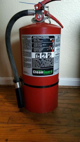 9.5lb clean agent fire extinguisher