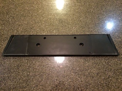 Alfa romeo 75 milano rear number plate holder panel great condition