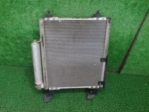 Nissan otti 2005 condenser [7260600]