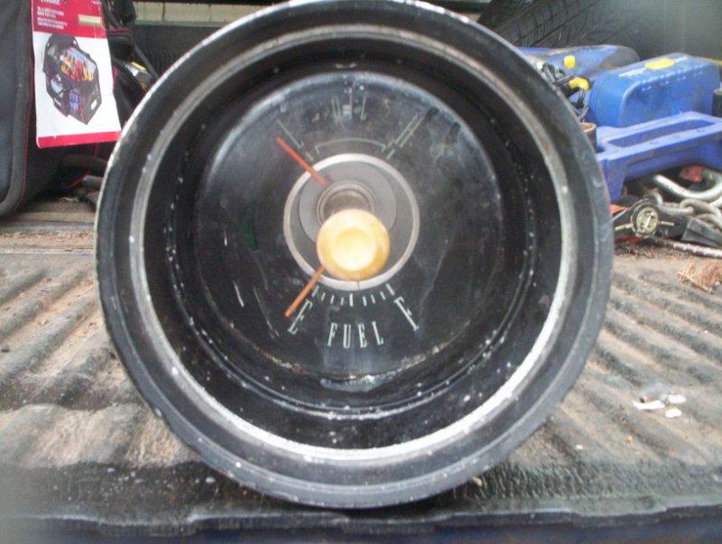 1967  67  ford thunderbird t-bird oil & fuel gauge 