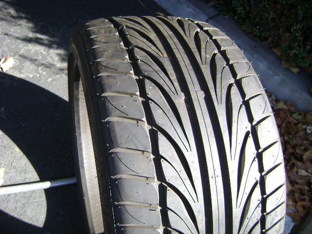 1 - 265/35 18  falken fk452  new tire  9000