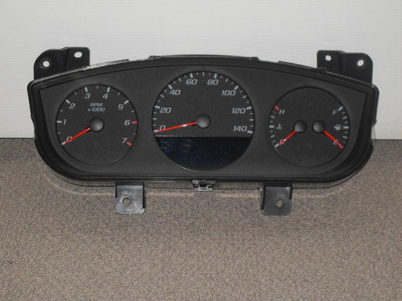 06 impala speedometer instrument cluster 68k part #: 15806462 oem