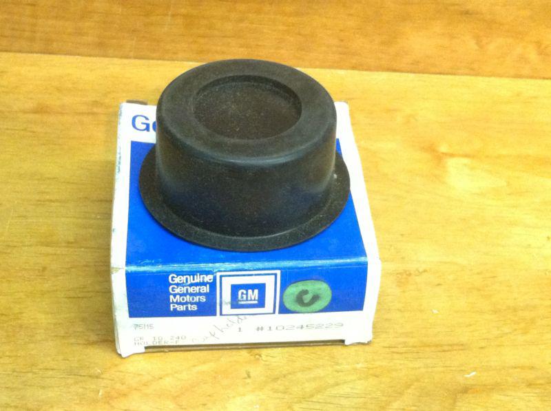 Genuine gm 10245229 chevy lumina front floor console cup holder free shipping