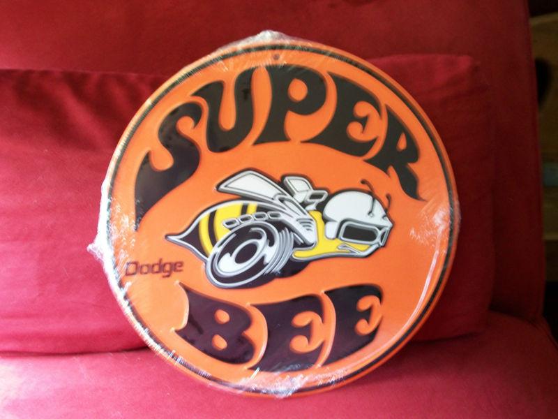  retro super bee round sign 