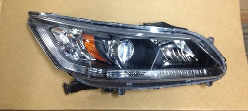 Used genuine oem passenger side headlight for 2013 honda accord sedan models