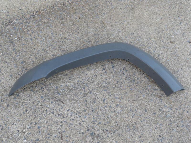 Jeep liberty left front fender flare whell opening lh side genuine oem 05 06 07
