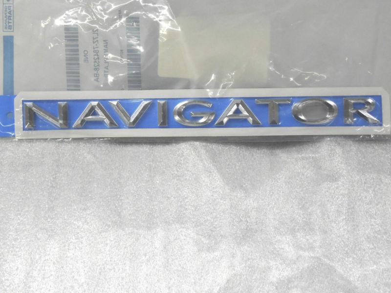 2003 2004 2005 2006 lincoln navigator liftgate tailgate emblem new oem part