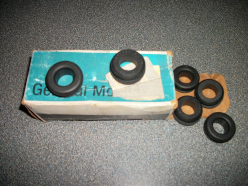 Nos gm big block chevy grommets camaro, nova, impala, rs, ss, z28