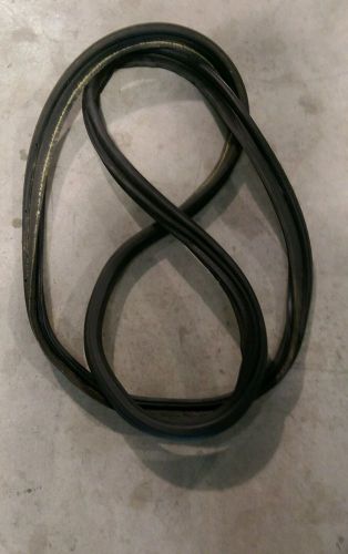 1994-1998 ford mustang trunk weatherstrip/seal