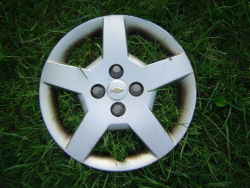 Chevrolet cobalt hubcap used oem 05 06 07 08  15 inch wheel