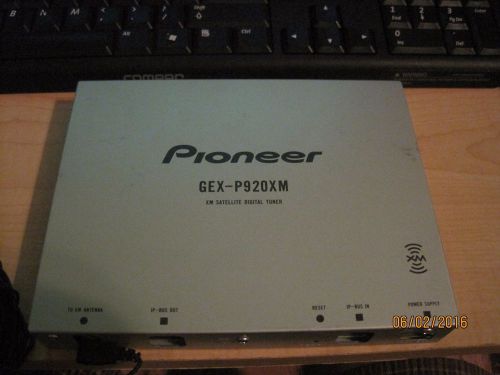 2008 pioneer satellite radio digital tuner car receiver and antenna gex-p920xm.