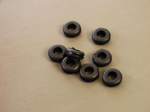 Set of eight 5/16&#034; rubber grommets      rg312/526x8