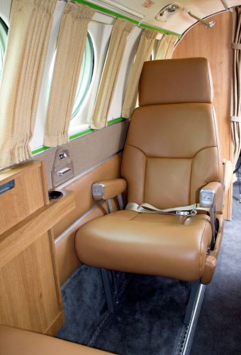 Beechcraft king air 90, queen air leather interior