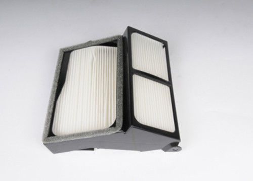 Passenger compartment air filter fits 2000-2005 pontiac bonneville  acdelc