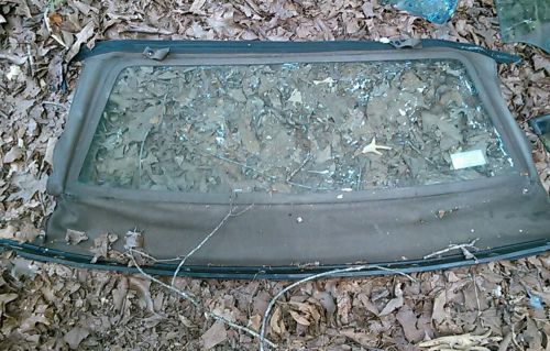 Ford convertible mustang rear window