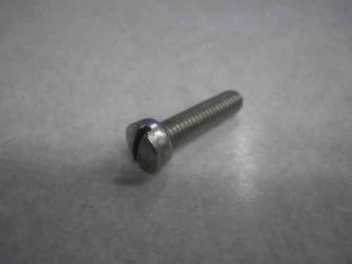 New omc johnson evinrude handle grip screw - part 305001