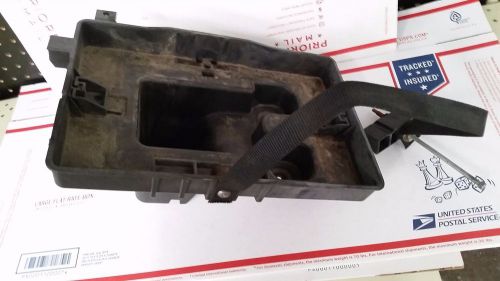 2005-14 ford mustang battery tray