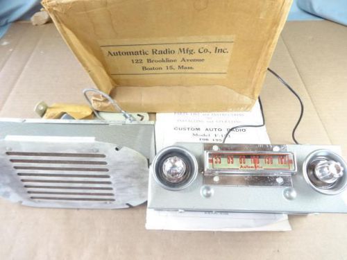 1951 ford vintage nos automatic am radio - 6 volt - beautiful!  must see!