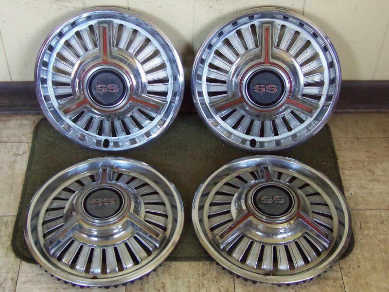 65 66 chevrolet ss 3 bar spinner hub caps 14" set of 4 super sport wheel covers