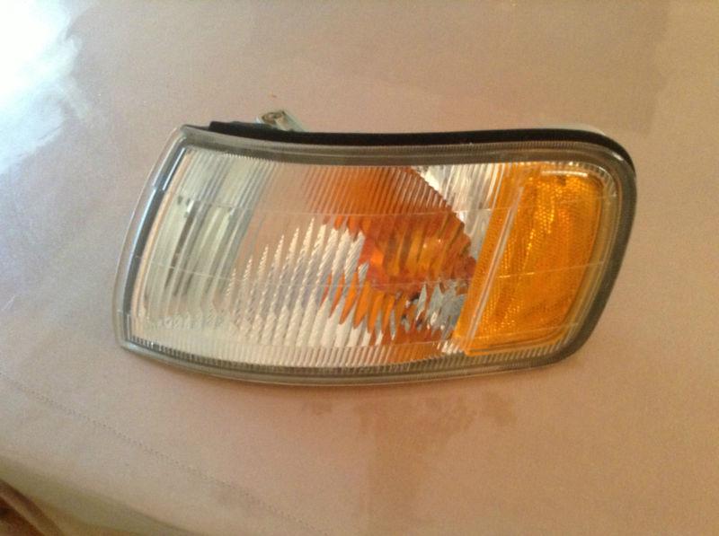 Honda odyssey 1997 side marker light cover used