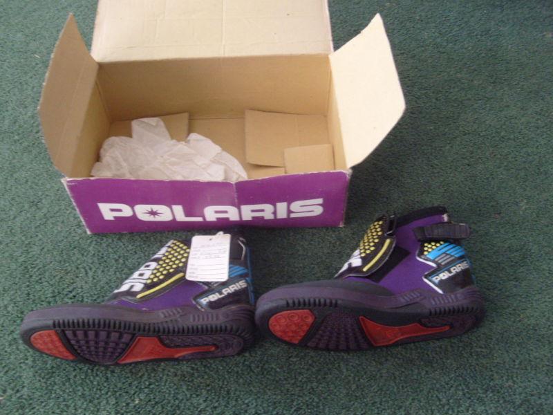 Vintage polaris youth water shoes xs 3-4 