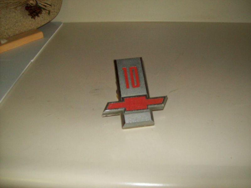 Chevy chevrolet truck emblem # 10  ???