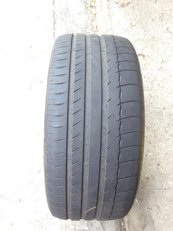 Two michelin pilot sport ps2 tires, 245/40/18  - top of the line!