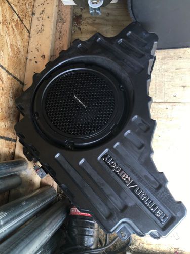 2014 jeep srt harman kardon subwoofer speaker