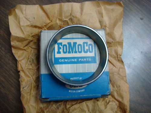 Nos 1957-66 ford mustang lincoln mercury front wheel bearing cup timken